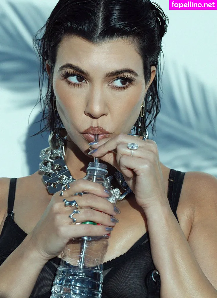 kourtneykardash Nude Leaked OnlyFans Photo #T3PcGmJR65