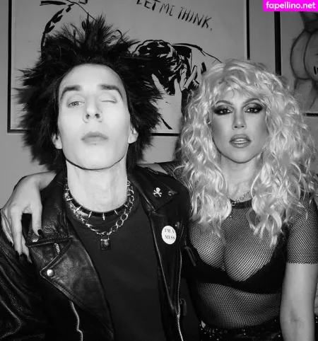 Kourtney Kardashian OnlyFans Thumbnail #ghVXGDOTzW