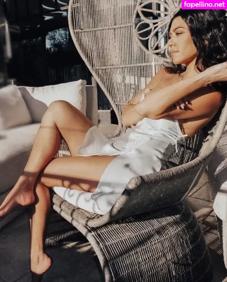 Kourtney Kardashian OnlyFans Thumbnail #lJW4AqfRyK