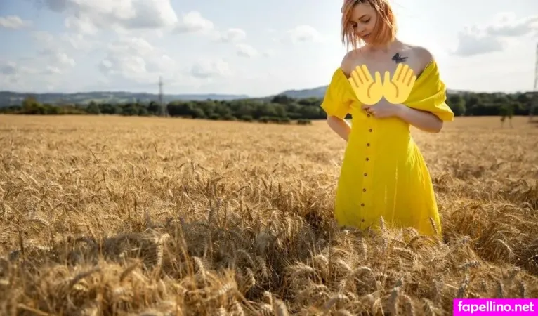 Kourtneymmodel OnlyFans Thumbnail #5f9ojs4Uqt