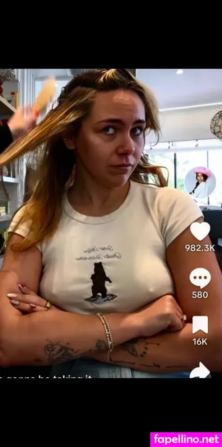 Kouvr OnlyFans Thumbnail #wzZwLUKfqv