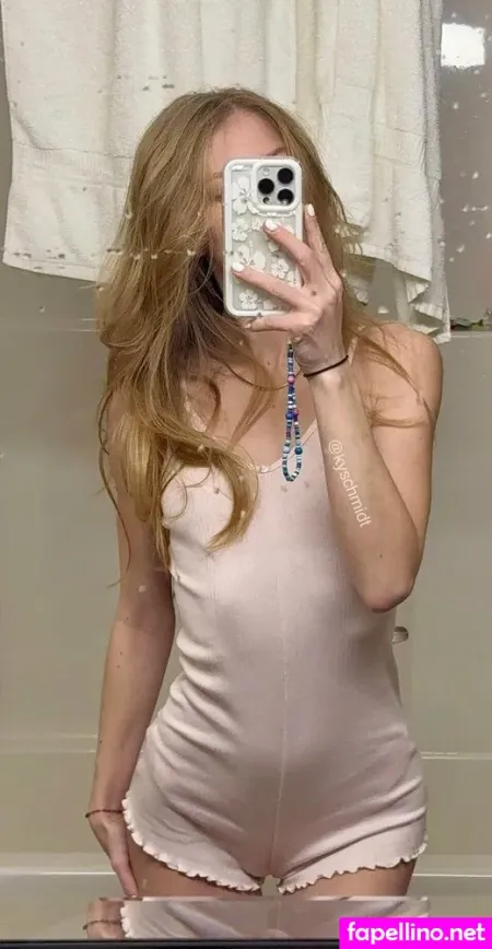 Krazykylee OnlyFans Thumbnail #8XTKqsk2ay