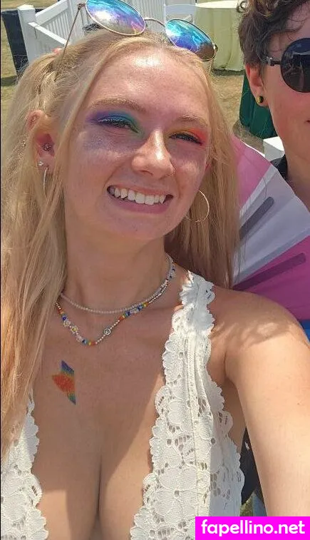 fanyshark, kayla, krazyshark_ Nude Leaked OnlyFans Photo #DXuTGClsOE