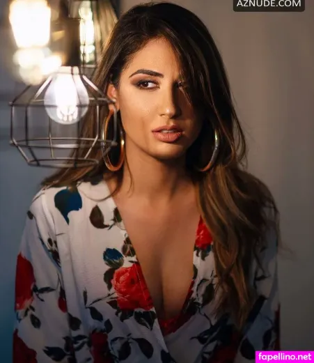 Kremlidou OnlyFans Thumbnail #4RO8KILCg9