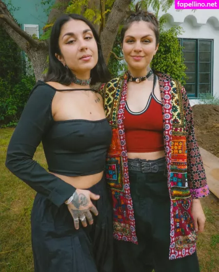 Krewella OnlyFans Thumbnail #x0xMzFCwSj