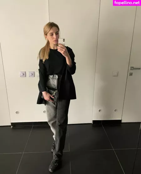 Kris Blow OnlyFans Thumbnail #eI2RVHi2EW