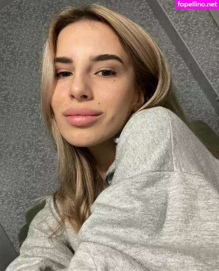 Kris Blow OnlyFans Thumbnail #q8vetVjesu