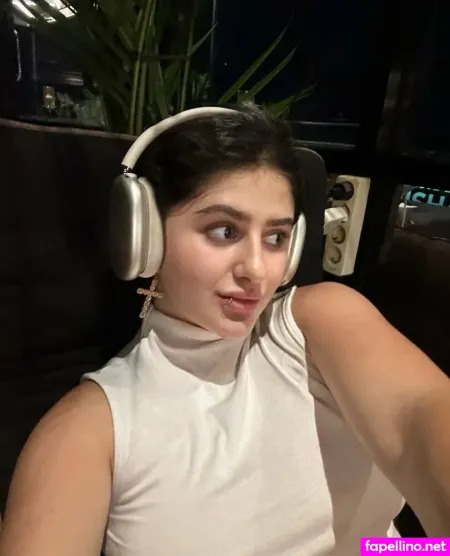 Kris Juicy OnlyFans Thumbnail #5bUlAJfUrX