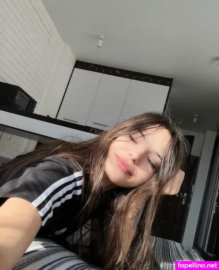 Kris Maratovaaa OnlyFans Thumbnail #UzHro65GMZ