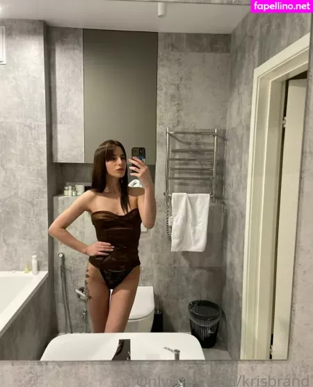 Krisblow OnlyFans Thumbnail #8hv6gzVYYM