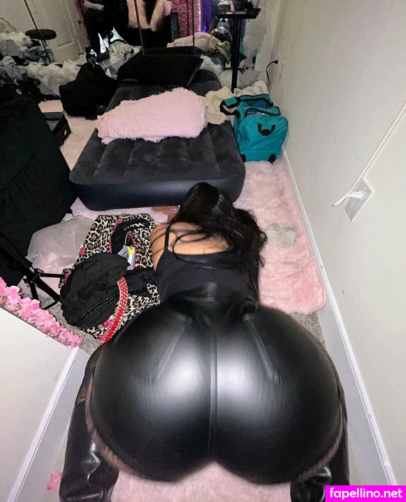 krisdabarb, lyfesizekendoll Nude Leaked OnlyFans Photo #svvhAoyi7e