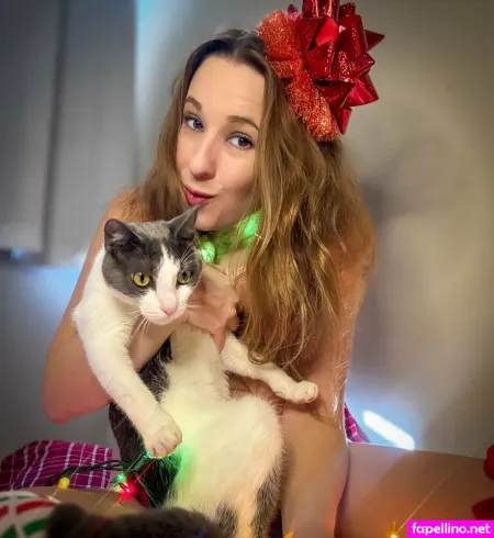Kriseamarinafree OnlyFans Thumbnail #WywNpdWVJT