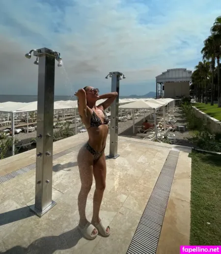 Kriskisss OnlyFans Thumbnail #YPxxJfeBYx