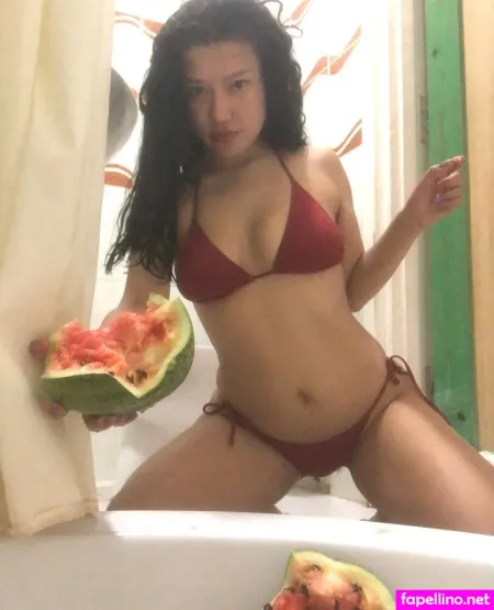 Krisplusfree OnlyFans Thumbnail #2HfOVb6VQz