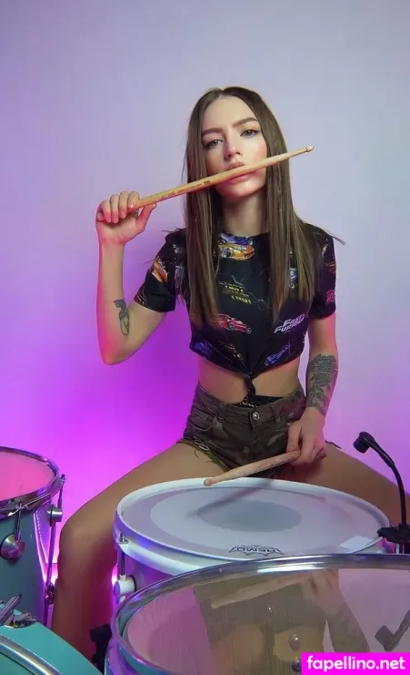 Kriss Drummer OnlyFans Thumbnail #5GnLdc3POo