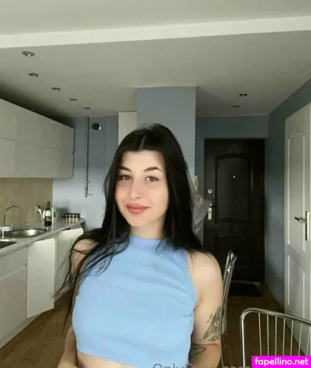 Krisshy OnlyFans Thumbnail #AYbR7vCSS5