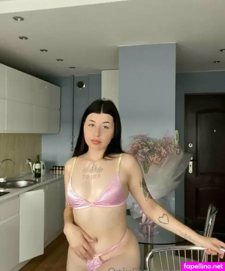 Krisshy OnlyFans Thumbnail #RZdK5Y1GwD