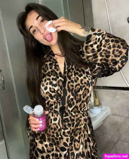 Krisskiss69 OnlyFans Thumbnail #YovZ4i4CHI