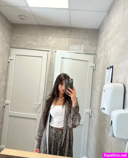 Krisskiss69 OnlyFans Thumbnail #hgwNIddbtQ