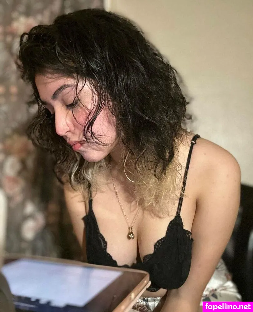 k.r.i.s.t.a.l.r.q, kristalkr Nude Leaked OnlyFans Photo #1wUYFl8TvY