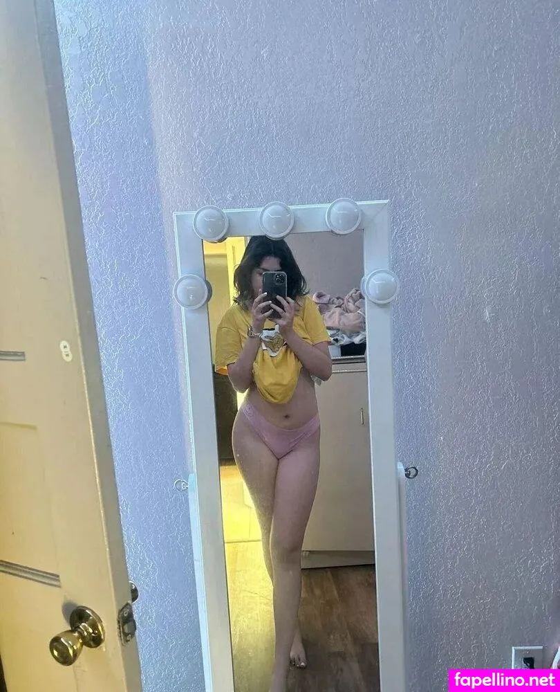 k.r.i.s.t.a.l.r.q, kristalkr Nude Leaked OnlyFans Photo #9QT8eX76lg