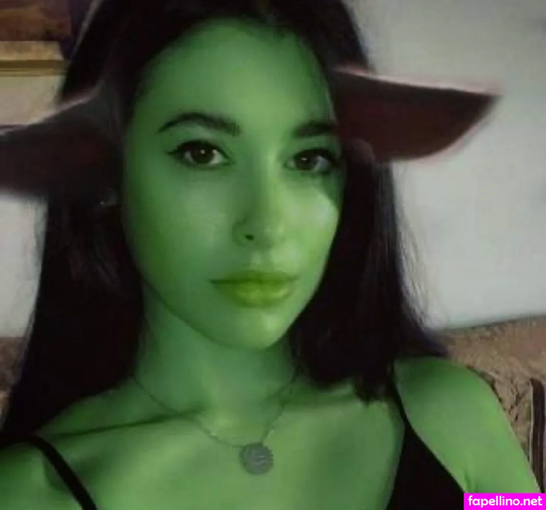 kristanovva Nude Leaked OnlyFans Photo #7taOFor2pv