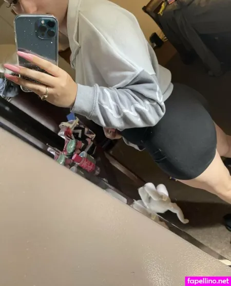 Kristen Banister OnlyFans Thumbnail #y34ayWRoWK