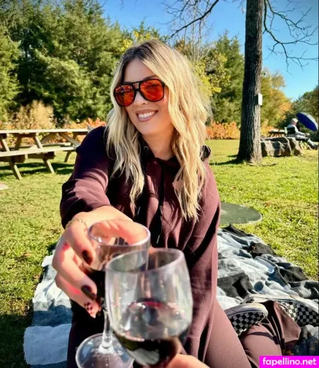 Kristen Koskella OnlyFans Thumbnail #i7W8N2u3Qn