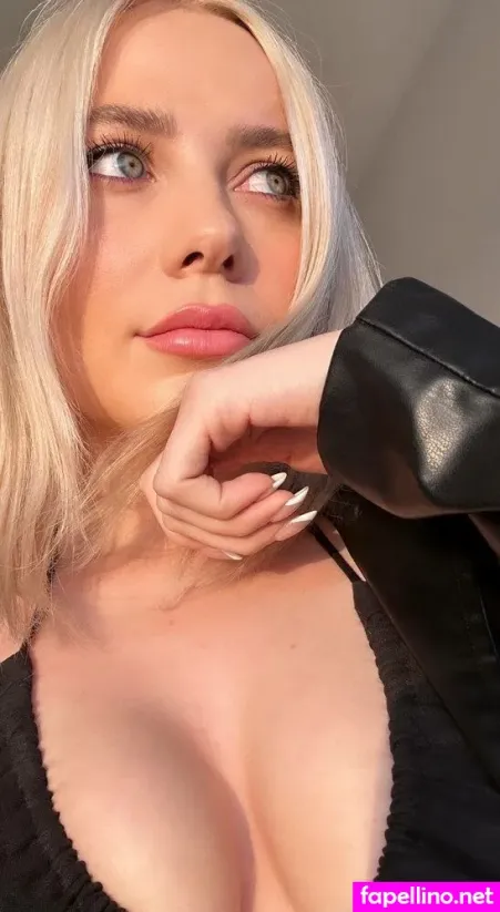 Kristen Medina OnlyFans Thumbnail #yOniWKrvCy