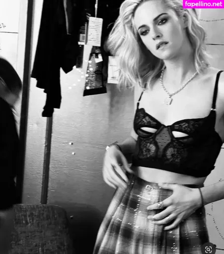 Kristen Stewart OnlyFans Thumbnail #C6M71437Ww