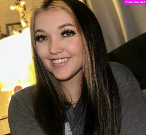 Kristenhaness OnlyFans Thumbnail #cHbYUrwQrH