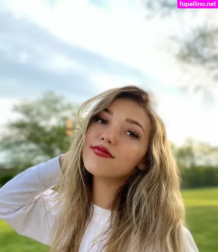 Kristenhaness OnlyFans Thumbnail #i58eyEnV74