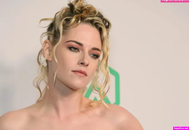 Kristenstewart OnlyFans Thumbnail #vZgULWPbQ7