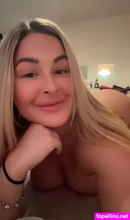 Kristiel0ux OnlyFans Thumbnail #FIQXgX7QNU