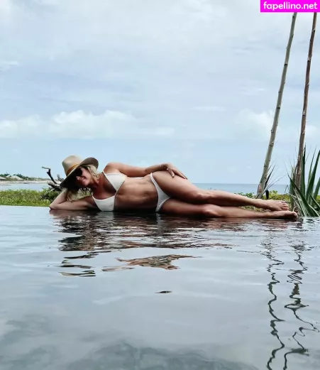 Kristin Cavallari OnlyFans Thumbnail #6tUdMaCtHn