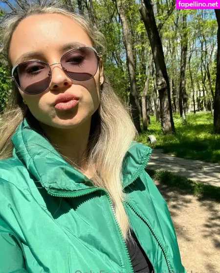 Kristin Lewis OnlyFans Thumbnail #LOpyeU8cUH