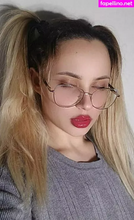 Kristin Lewis OnlyFans Thumbnail #jRPlew1Qat