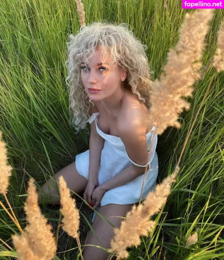 Kristina Asmus OnlyFans Thumbnail #aFltYw1zJo
