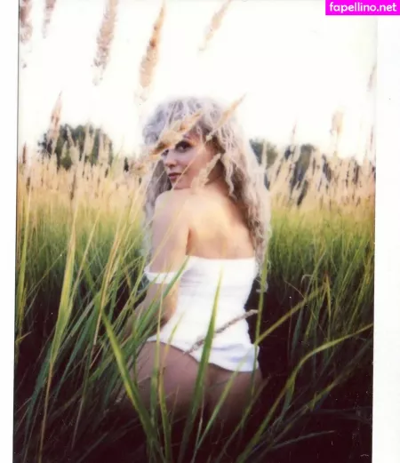 Kristina Asmus OnlyFans Thumbnail #pSRAefkhkY