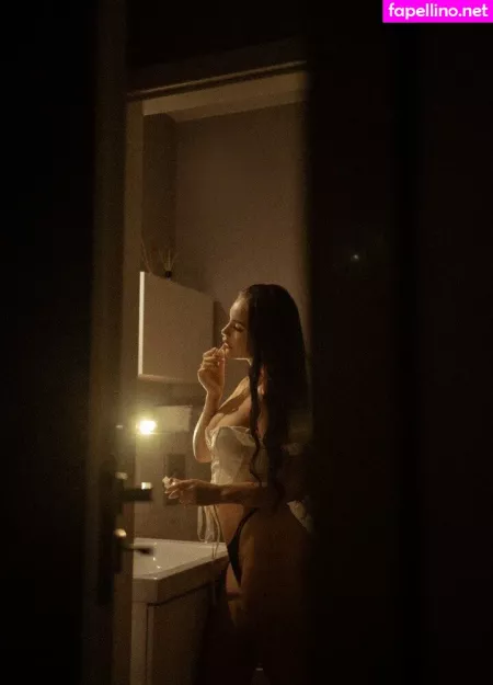 Kristina Azaronak OnlyFans Thumbnail #2DpjUqDhvY
