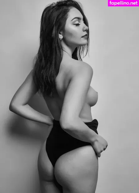 Kristina Azaronak OnlyFans Thumbnail #BWPbhK9TXS