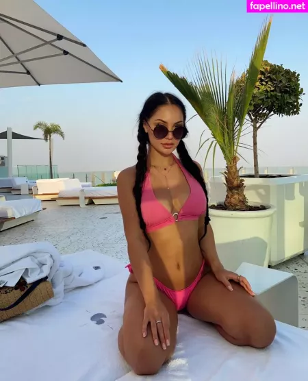 Kristina Azaronak OnlyFans Thumbnail #hnmO0BMWPE