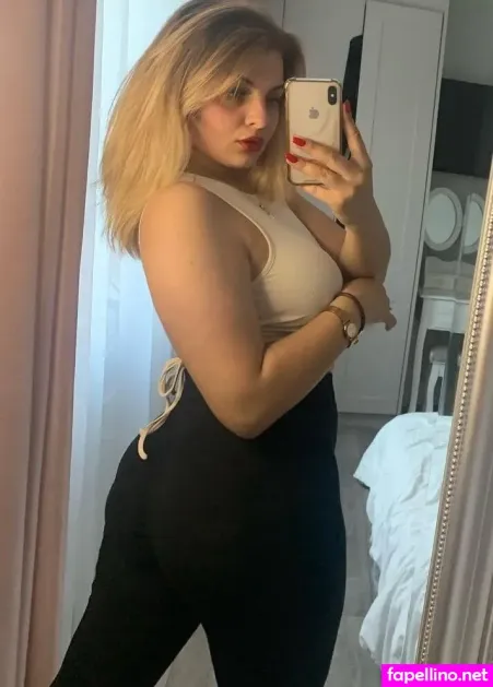 Kristina Bobrova OnlyFans Thumbnail #5XRTr6tiTx