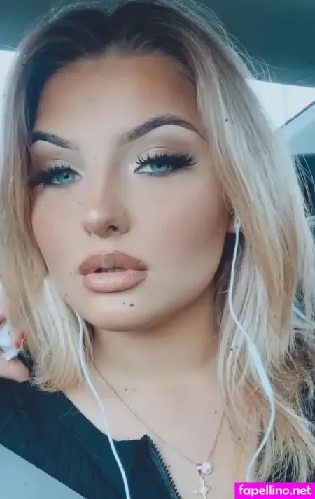 Kristina Bobrova OnlyFans Thumbnail #9JdRzgzU9N