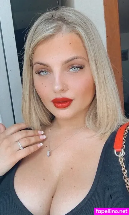 Kristina Bobrova OnlyFans Thumbnail #Q8hVVccjVq