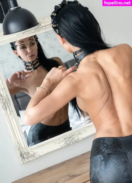 Kristina Kazakova OnlyFans Thumbnail #2ordeig4ti