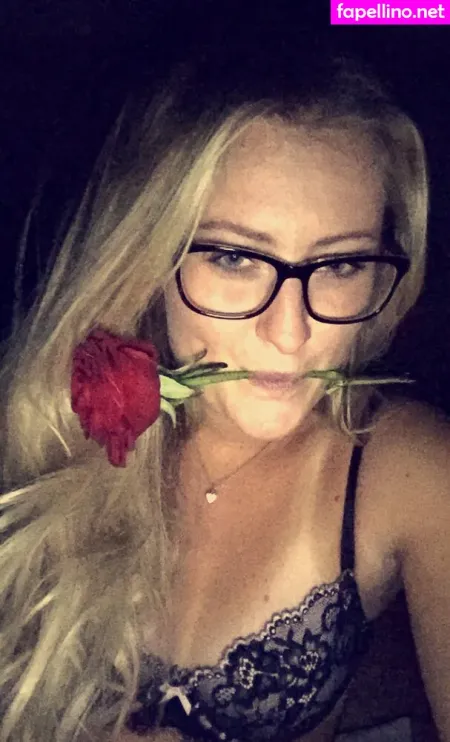 Kristina Mladenovic OnlyFans Thumbnail #4gp39E9mrb