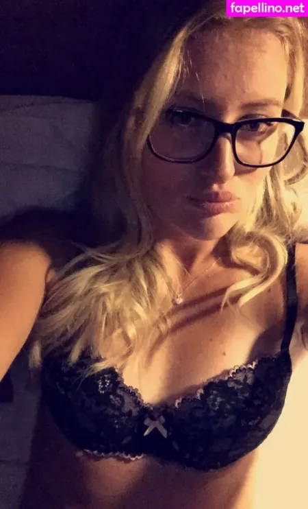 Kristina Mladenovic OnlyFans Thumbnail #UJegcnoi9K