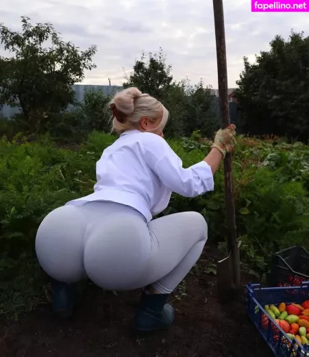 Kristina Musatova OnlyFans Thumbnail #SFmx02IJ9E