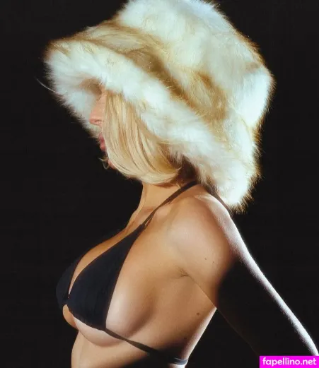 Kristina Popova OnlyFans Thumbnail #PHRZ4MzbbM